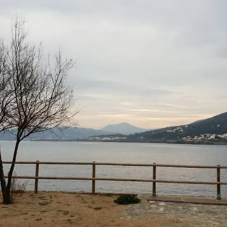 Preciosa Casa Con Piscina De Agua Salada Y Aire Acondicionado Llanca