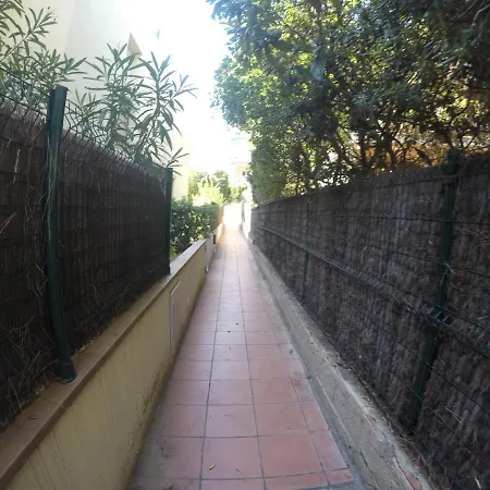 Preciosa Casa Con Piscina De Agua Salada Y Aire Acondicionado 펜션 Llança
