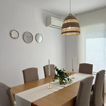 Preciosa Casa Con Piscina De Agua Salada Y Aire Acondicionado * Llanca