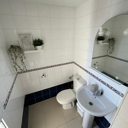Preciosa Casa Con Piscina De Agua Salada Y Aire Acondicionado Holiday home Llanca