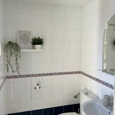 Preciosa Casa Con Piscina De Agua Salada Y Aire Acondicionado * Llanca