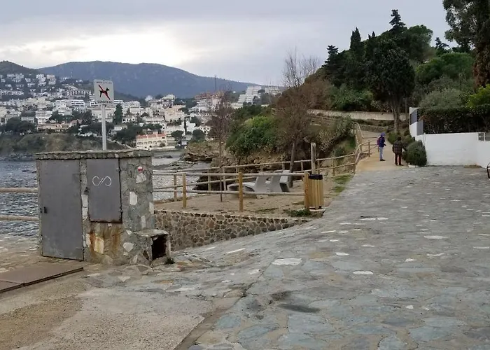 Preciosa Casa Con Piscina De Agua Salada Y Aire Acondicionado Ferienhaus Llança