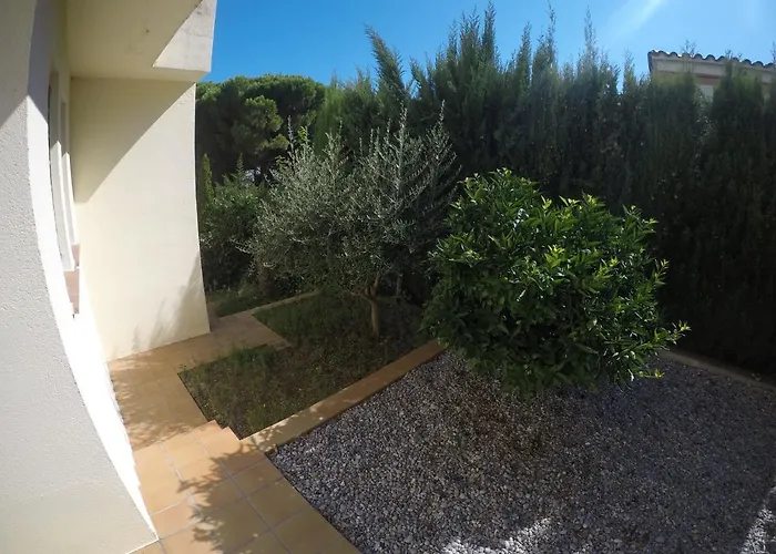 Preciosa Casa Con Piscina De Agua Salada Y Aire Acondicionado Llança