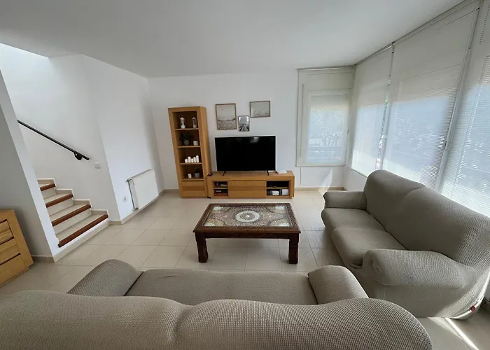 Preciosa Casa Con Piscina De Agua Salada Y Aire Acondicionado Ferienhaus