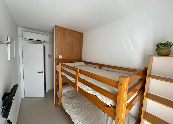 Preciosa Casa Con Piscina De Agua Salada Y Aire Acondicionado Ferienhaus Llança
